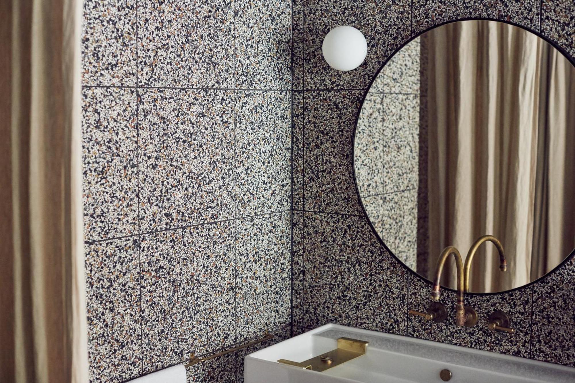 Paramount House Hotel Sydney Room photo